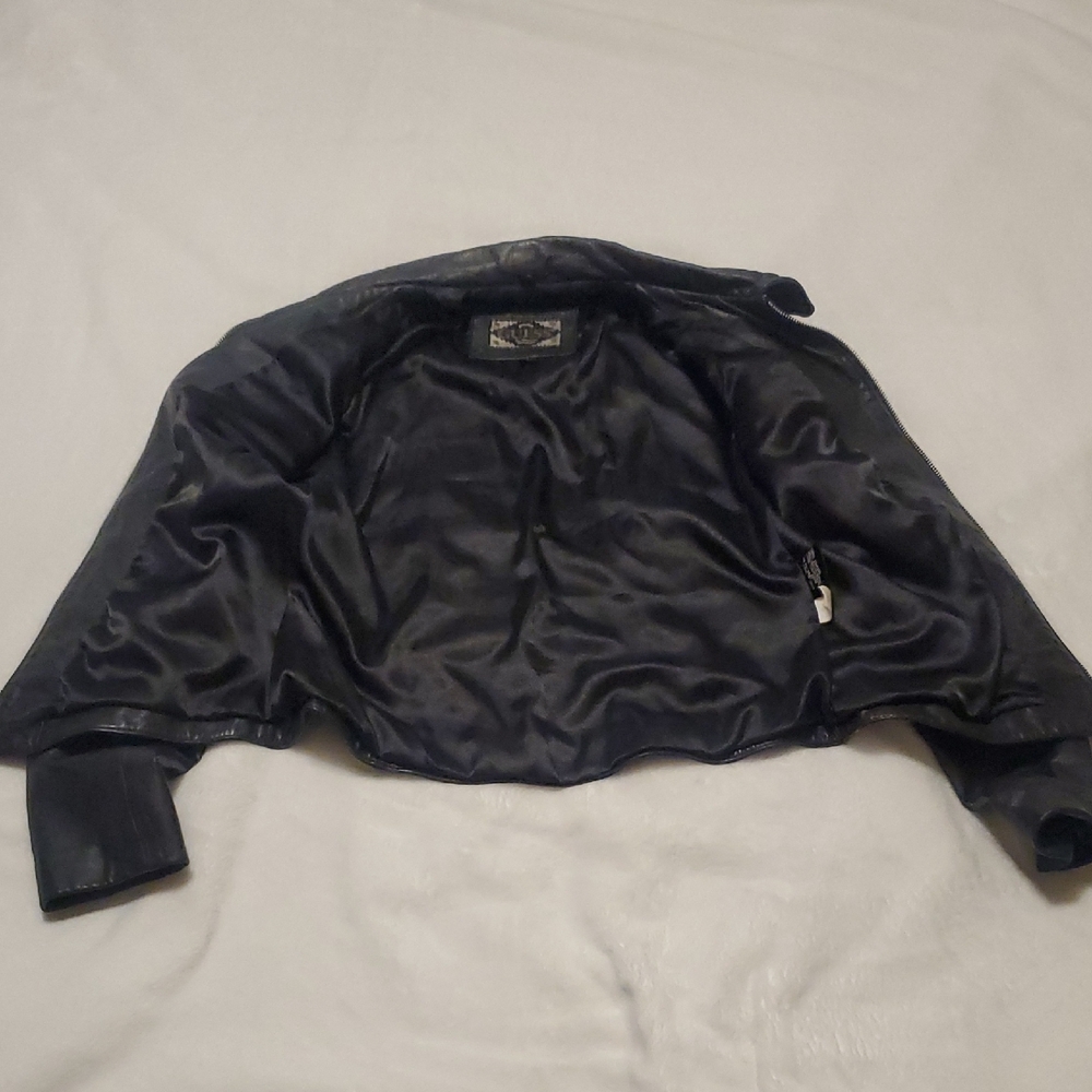 Guess Women's Black Genuine Leather Zip Jacket With Zippered Chest Pockets - Picture 7 of 16